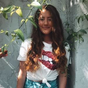 Meet your Posher, Riley